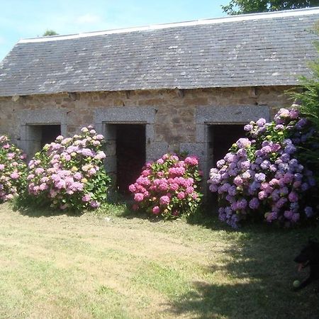 Kerbave Braz Villa Plouzelambre Bagian luar foto
